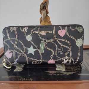 Karl Lagerfeld Paris Icon Wallet